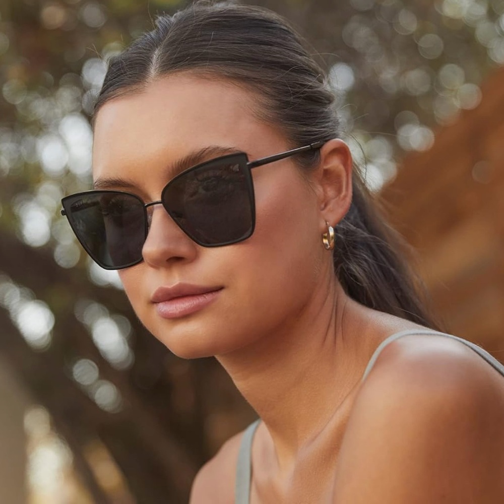 Diff Eyewear Black Cat-Eye Sunglasses